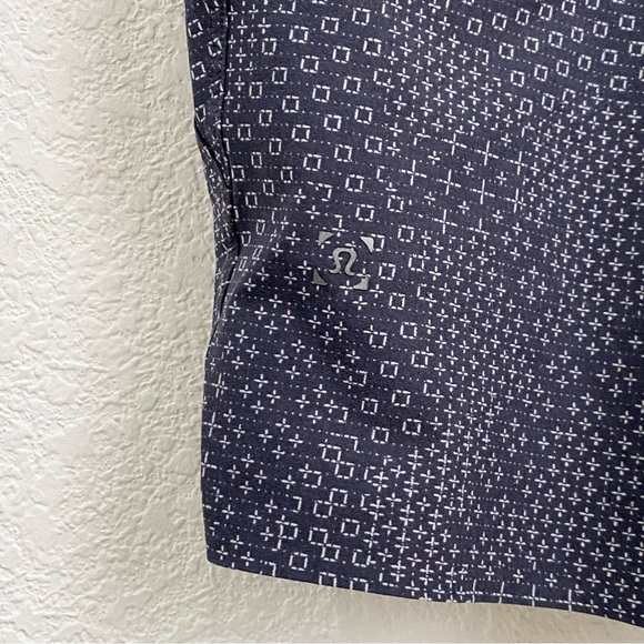 LULULEMON Athletica T.H.E. Shorts 9” Linerless Geometric Print Men’s Shorts S - Picture 6 of 12